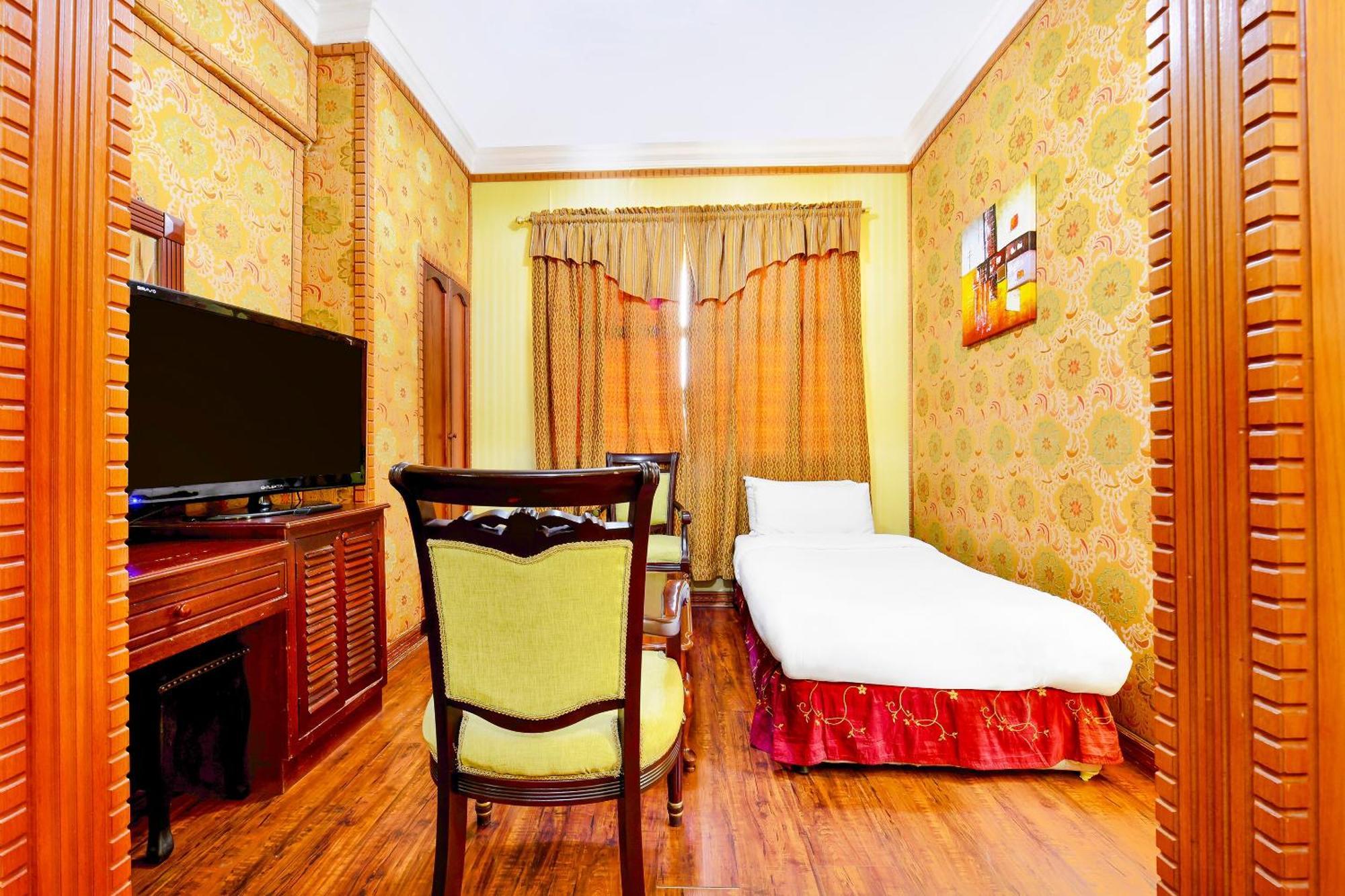 Capital O 125 Moon Plaza Hotel Манама Екстериор снимка