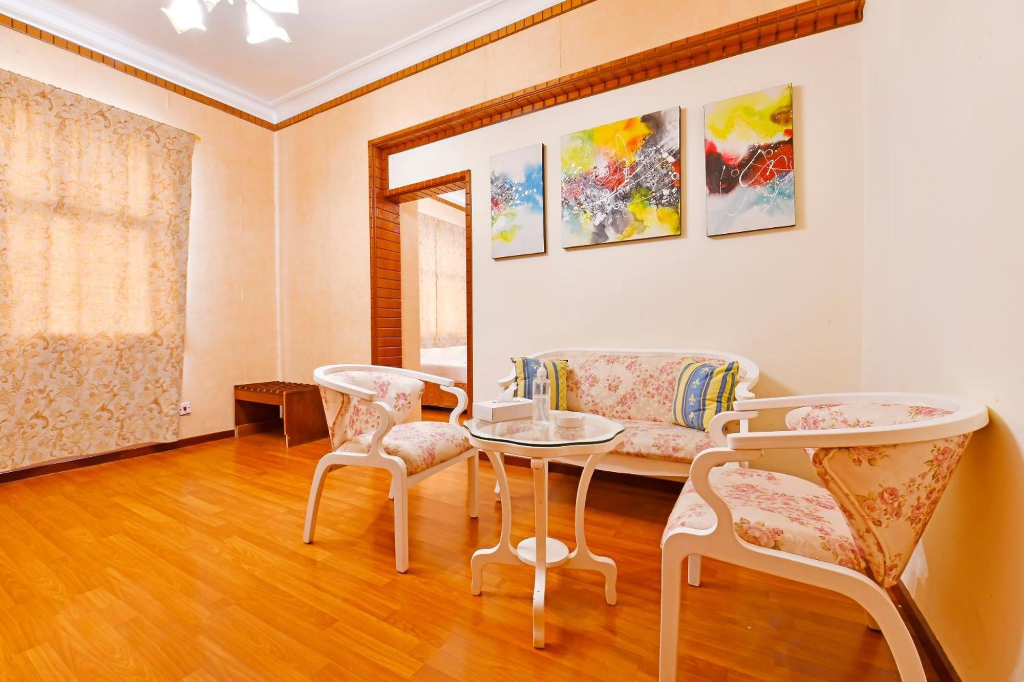 Capital O 125 Moon Plaza Hotel Манама Екстериор снимка